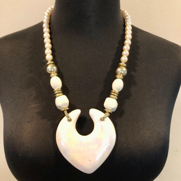 Vintage MCM Ceramic Heart Pearls Acrylic Faceted Beaded necklace 28" Statement - Picture 1 of 6